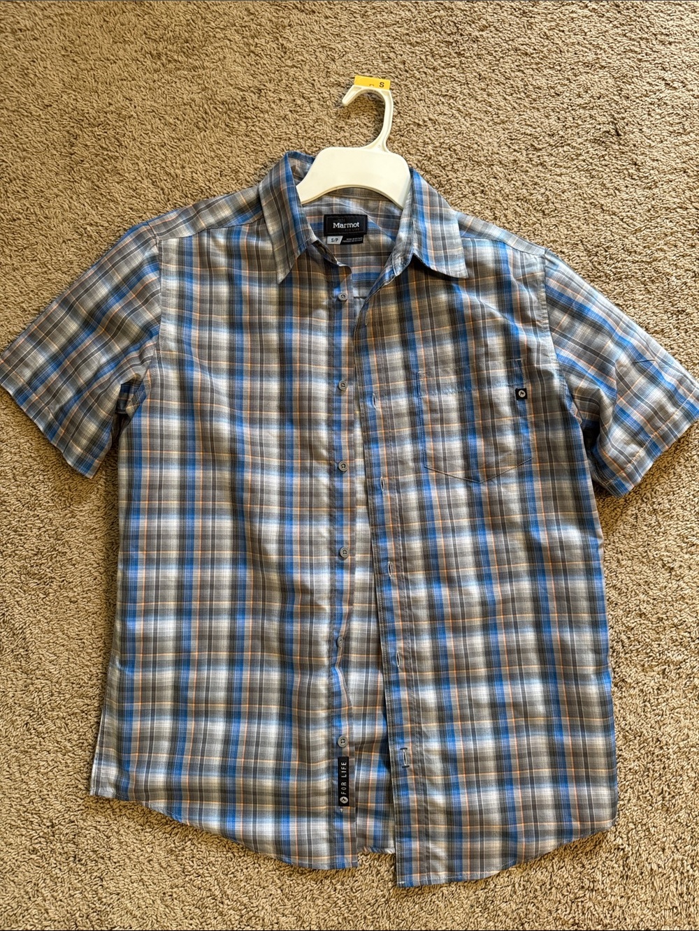 Marmot Men’s Blue and Gray Plaid Short Sleeve Button-Down Shirt